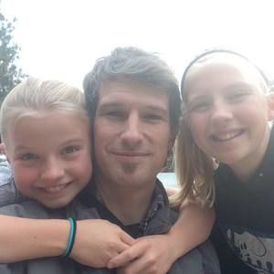 Meet your Posher, Brady